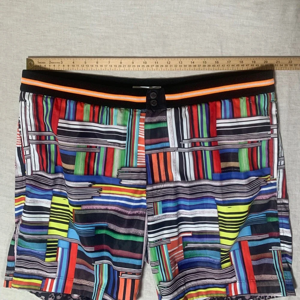 Robert Graham Swim Trunks‎ Mens 40 Multicolor Excellent Abstract Skull Geometric